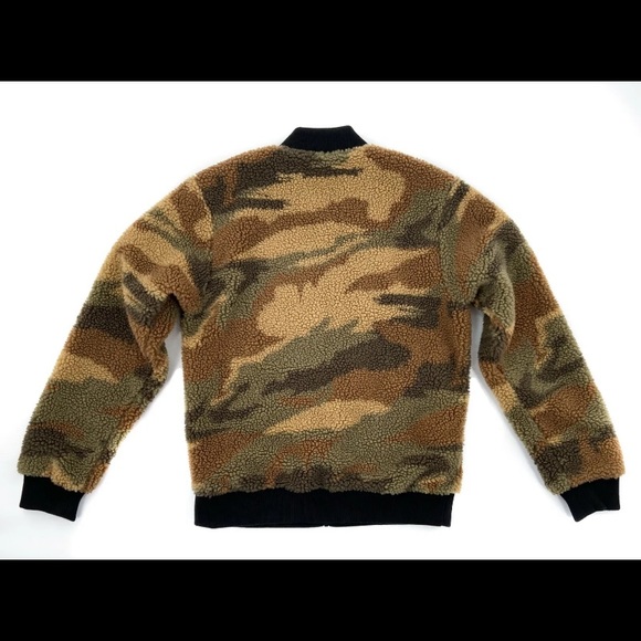 NWOT PATAGONIA Classic Retro X Fleece Jacket Camouflage Camo Deep Pile Sherpa S - Picture 3 of 9